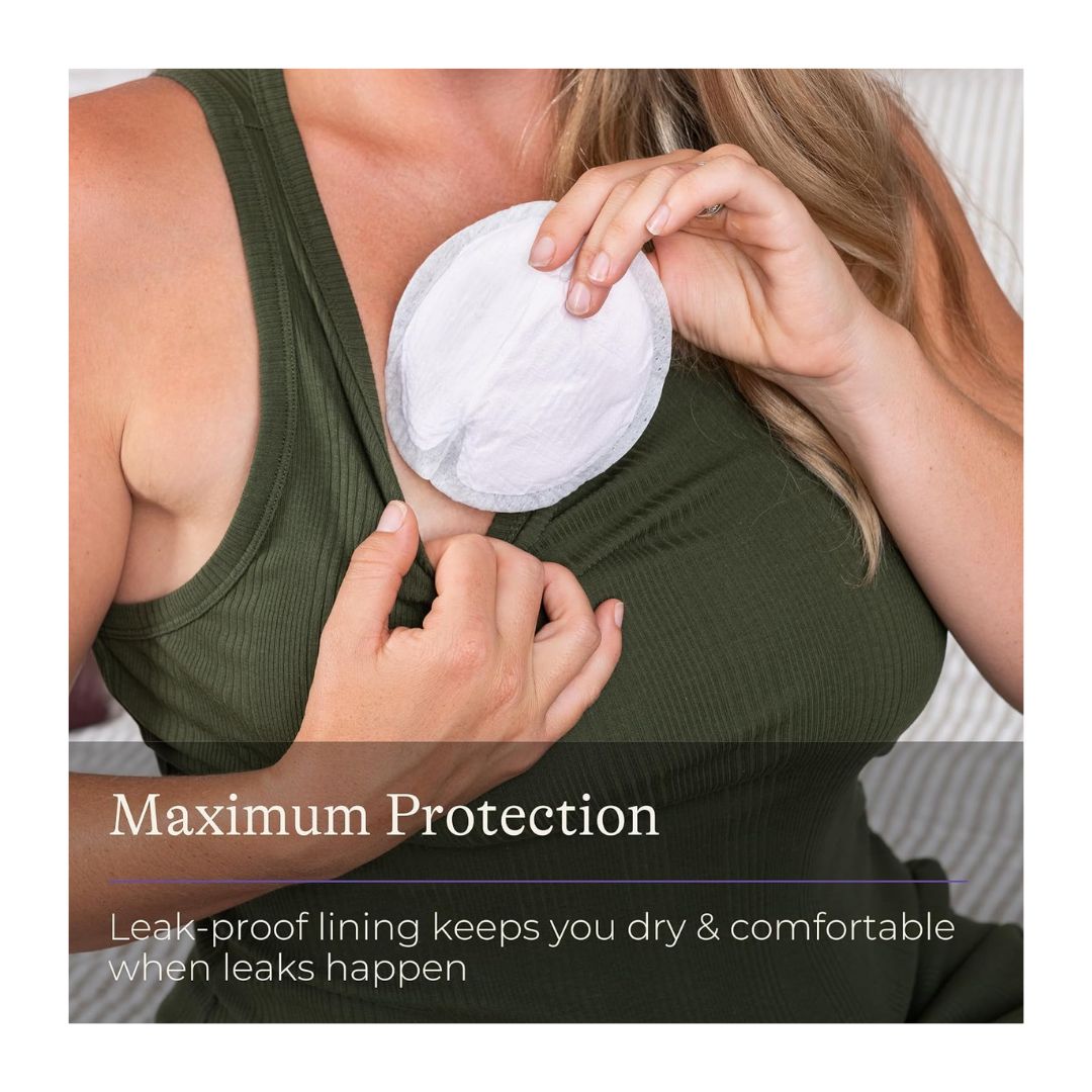 Lansinoh Disposable Breast Pads 'Maximum Protection' photo