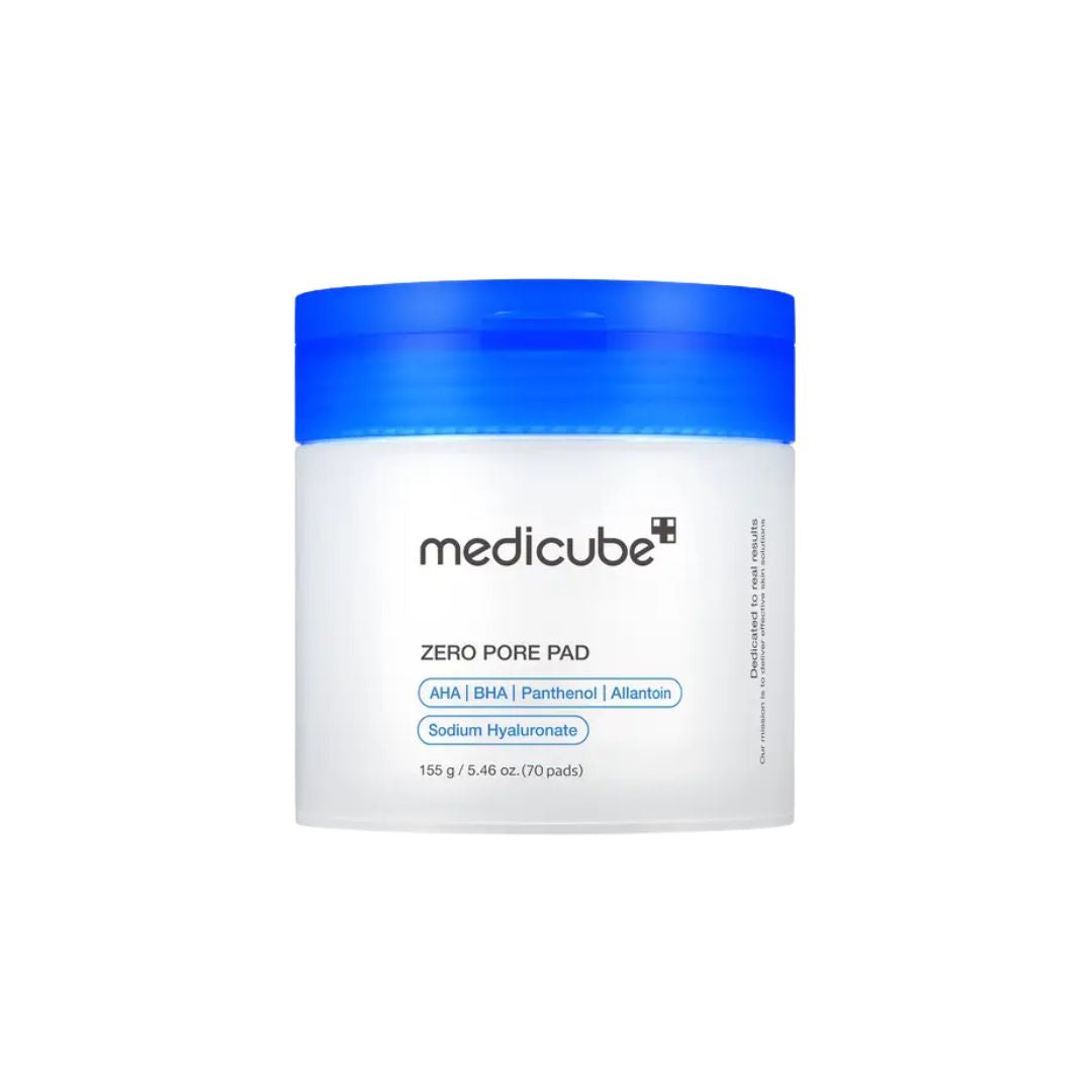 A white cosmetic jar with a bright blue lid for medicube Zero Pore Pad, shown on a plain white background.