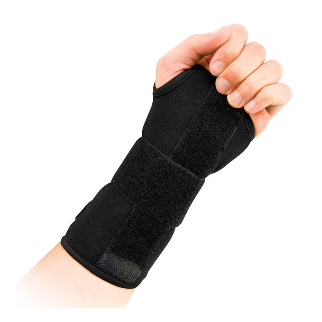 Protek Breathable Reversible Wrist Splint – One Size on a mans wrist 