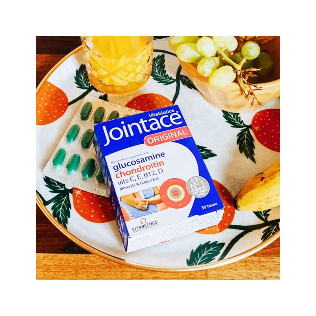 Vitabiotics Jointace Original 90 Capsules in a small fruitbowl