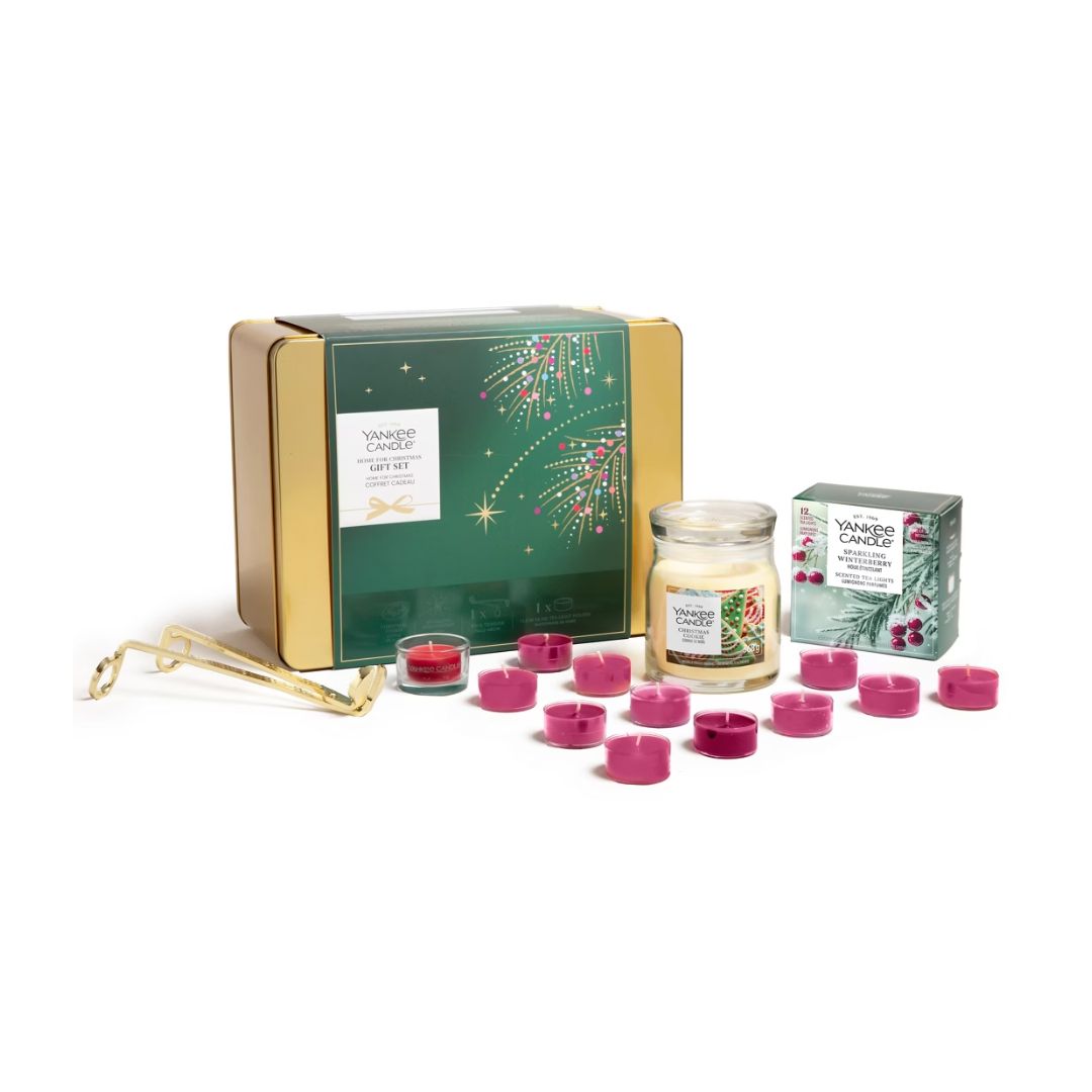 Yankee Candle Home for Christmas Gift Set and contents on a white background