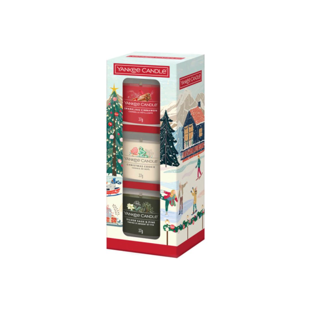 Yankee Candle Mini Votive Set (side angle) on a white background
